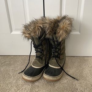 Sorel Joan of Arctic Snowboots